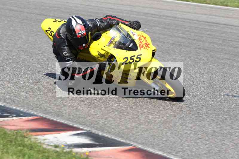 /44 09.08.2025 Plüss Moto Sport ADR/Freies Fahren/255
